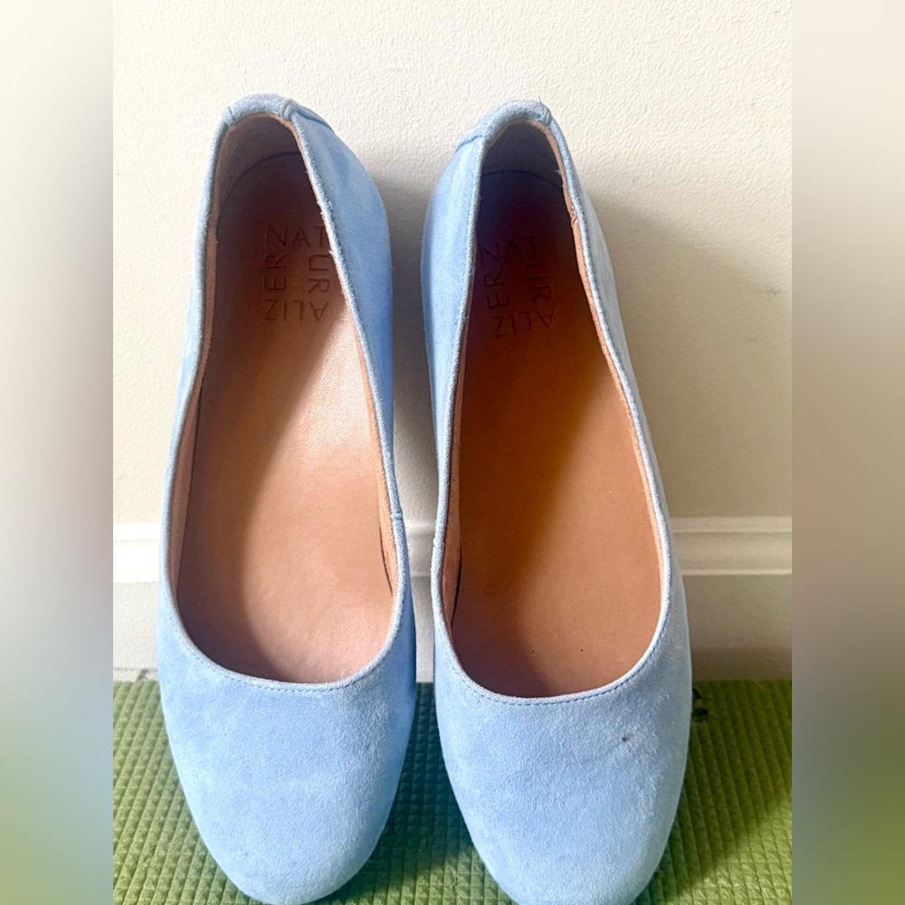 Naturalizer Light Blue Suede Flats
